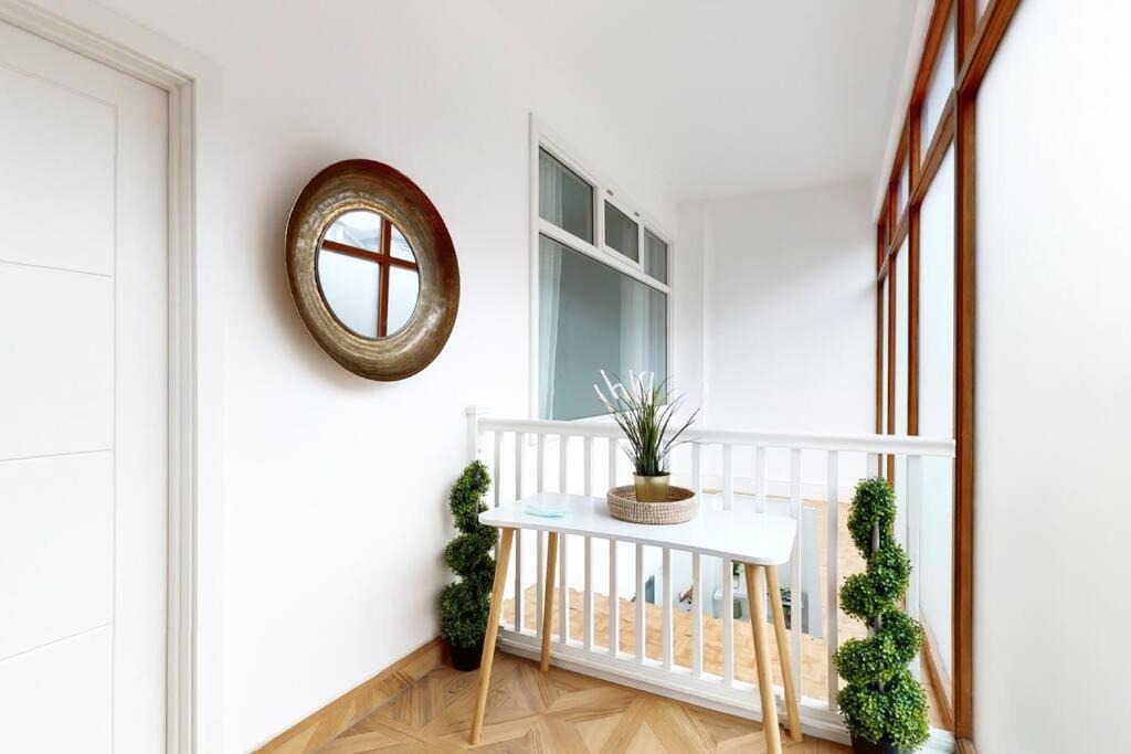 Lovely 2 Bedroom Apartment Near Highgate Station Лондон Экстерьер фото